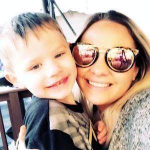 Meet your Posher, Ellysia